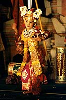 La danse  Bali - Cliquez sur la phorto pour agrandir