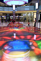 Dans Duba Mall - Cliquez pour agrandir