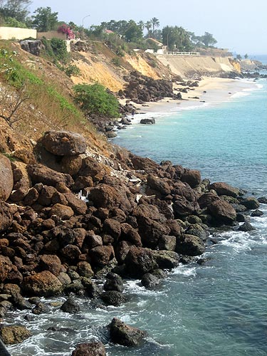 Sur la corniche Est de dakar, en route pour le port