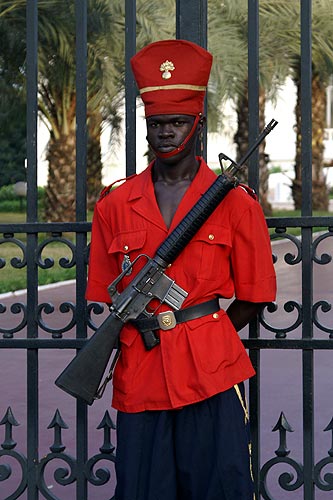 La garde du palais prsidentiel de Dakar (Sngal)
