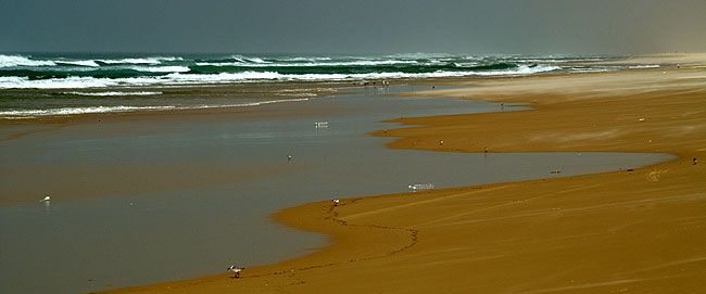 La plage  deux pas du Lac Rose
